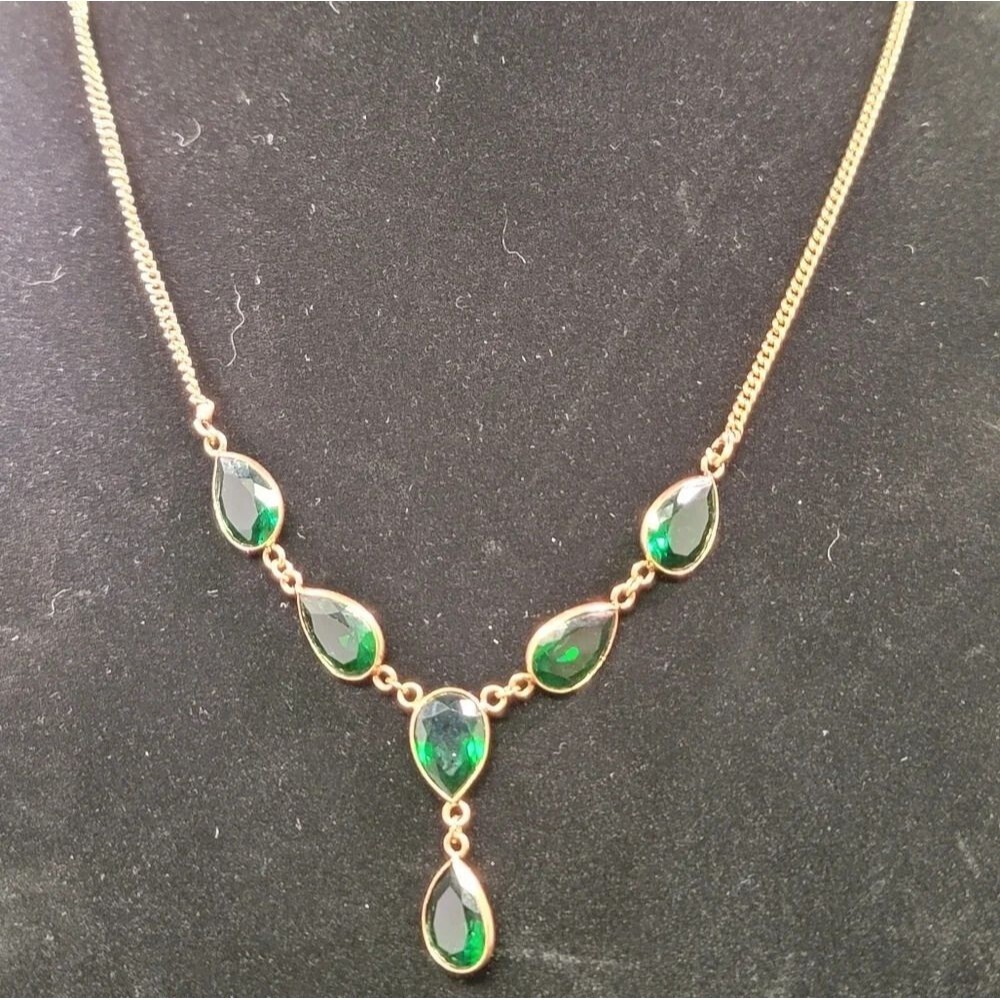 0221. NWOTs ~ Deep Green Lab Peridot ~ Wrapped in a Copper Drop Necklace ~ SEXY!